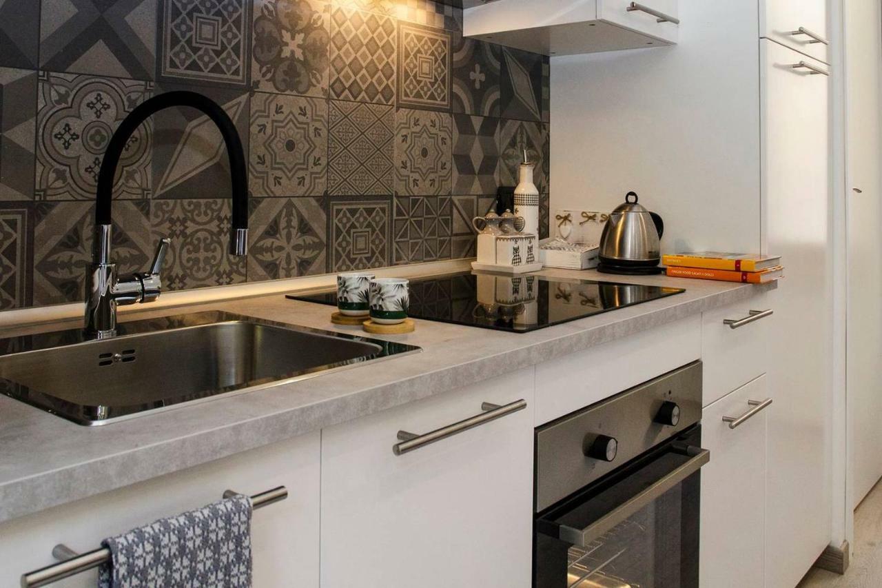 Joivy Cute 1-Bedroom Flat Next To Lake Комо Екстер'єр фото
